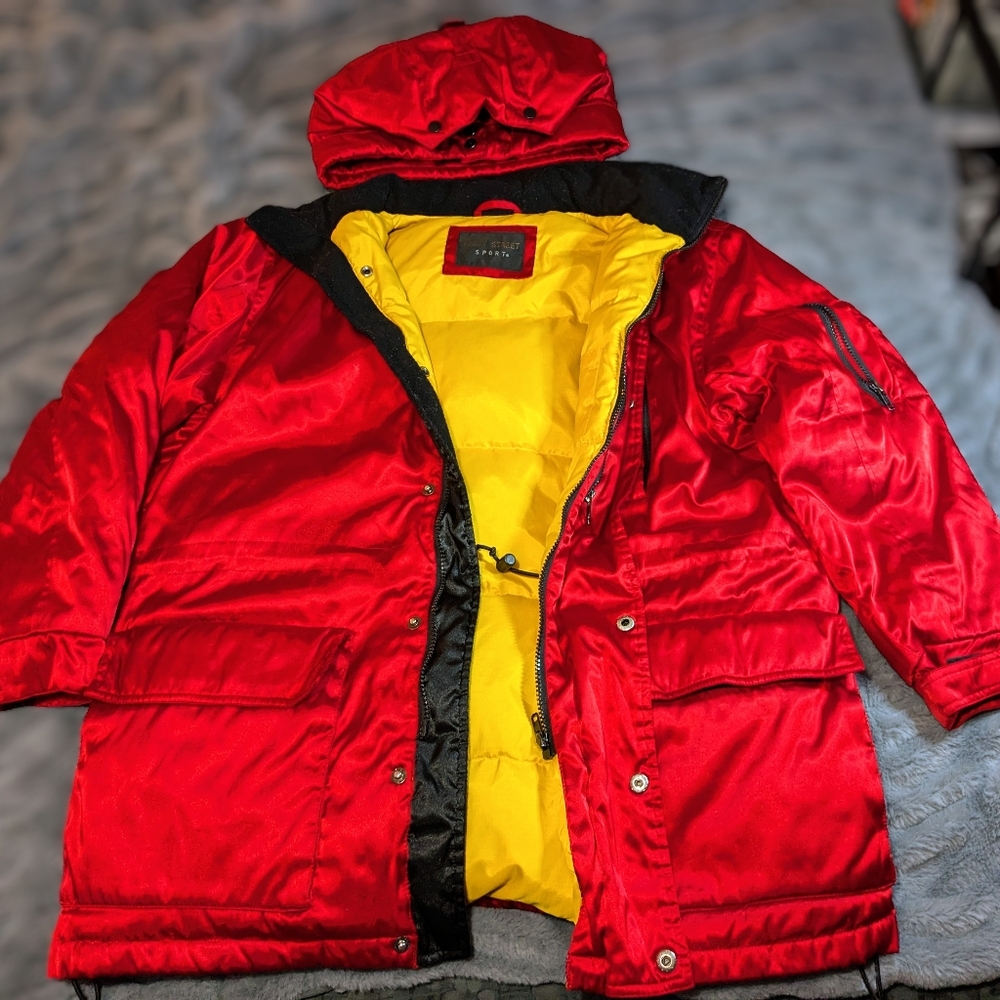 Vintage Fleet Street Sport Puffer Coat, Red & Yellow, Detachable Hood Large 90's